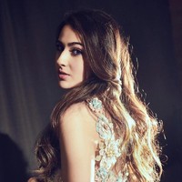 Seperti dilansir dari Times Now News, wanita berusia 24 tahun ini menjalani serangkaian diet yang diimbangi dengan olahraga dan asupan makanan. Sara kerap kali membagikan aktivitas dirinya saat sedang berada di gym melalui unggahan video di Instagram. Foto: Dok. Instagram @saraalikhan95