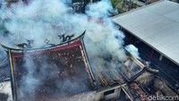 Peristiwa terbakarnya bagian bangunan Vihara Samudra Bhakti ini terjadi sekitar pukul 10.41 WIB.