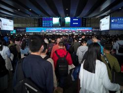 Potret Kota Hantu yang Ditinggal Saat Mudik Imlek