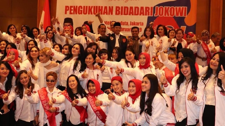 TKN Dukung Relawan Jokowi yang Tolak RUU Permusikan TKN Dukung Relawan Jokowi yang Tolak RUU Permusikan