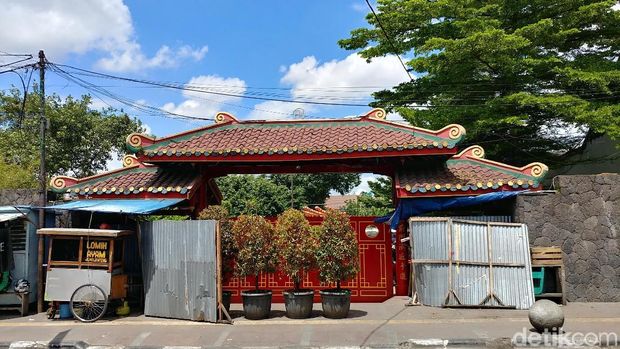 Pasca Kebakaran, Tak Ada Ibadah di Vihara Samudra Bhakti