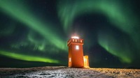 Aurora Borealis dapat dilihat di sejumlah daerah di belahan utara bumi. Istimewa/Martial Trezzini/Keystone via AP.