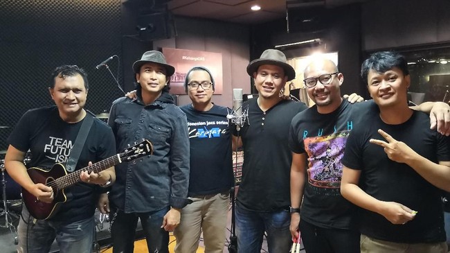 Padi Reborn Jadi Tempat Kembali Para Personelnya