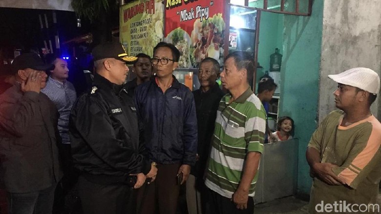 Marak Teror Pembakaran, Kapolda Jateng dan 728 Anggotanya Patroli Semalam Marak Teror Pembakaran, Kapolda Jateng dan 728 Anggotanya Patroli Semalam