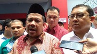Fadli Fahri saat menjenguk Ahmad Dhani di Rutan Cipinang (Foto: Lisye Sri Rahayu/detikcom)
