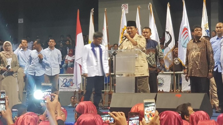 Prabowo: Ada yang Bilang Saya Tak Ngerti Ekonomi, Saya Bisa Baca Angka Prabowo: Ada yang Bilang Saya Tak Ngerti Ekonomi, Saya Bisa Baca Angka