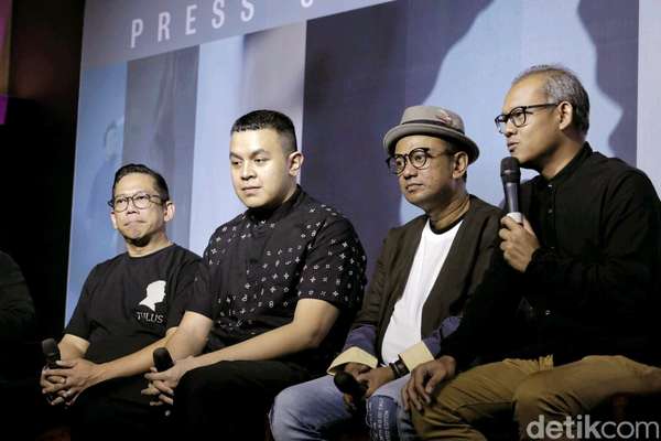 Usaha Mempertahankan Hubungan di Klip Adu Rayu Yovie, Tulus dan Glenn