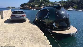 Dengan desain futuristik dan fasilitas yang meewah, kapsul ini dibanderol seharga USD 250.000 atau sekitar Rp 3,5 miliar. Berminat? (Foto: Jet Capsule)