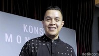 Tulus menggandeng arsitek untuk membuat tata panggungnya jadi berbeda. Pool/Ismail/detikFoto.