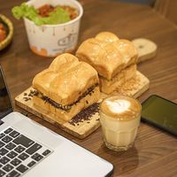 Buat Ngemil Sore Ada Roti Bakar Jadul dengan Aneka Isi di Sini
