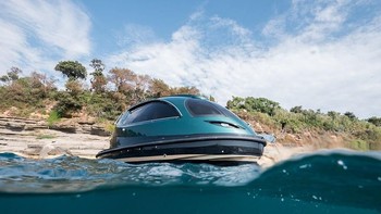 Kapal kapsul ini dinamai Royal Version 001 dan dibuat oleh perusahaan Jet Capsule asal Italia. (Foto: Jet Capsule)