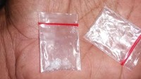Dari lokasi polisi menyita barang bukti sabu 0,28 gram.