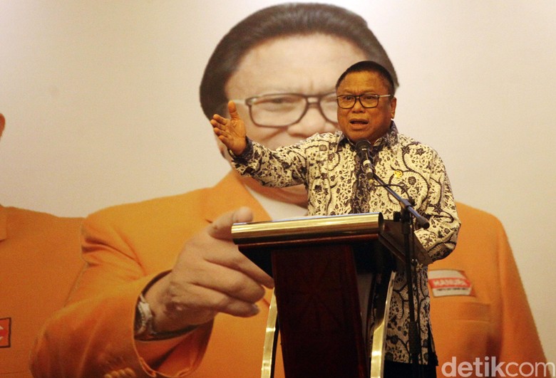 Sosialisasi 4 Pilar di Padang, OSO Ajak Mahasiswa Perangi Hoax Sosialisasi 4 Pilar di Padang, OSO Ajak Mahasiswa Perangi Hoax