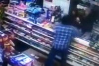 Keren! Wanita 69 Tahun Ini Lawan Rampok Hanya dengan Pisang
