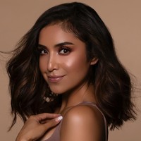 Penggemar makeup bisa jadi mengenal sosok YouTuber kecantikan Dulce Candy. Memiliki lebih dari dua juta subscriber di YouTube dan satu juta followers di Instagram, Dulce melalui berbagai cobaan hidup sebelum kini akhirnya sukses. (Foto: Instagram @dulcecandy)