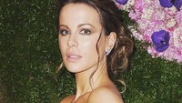 Mantan Ariana Grande itu tampaknya sudah bisa move on. Dok. Instagram/katebeckinsale
