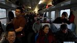Penampakan Kereta Mudik buat Orang Miskin di China Penampakan Kereta Mudik buat Orang Miskin di China