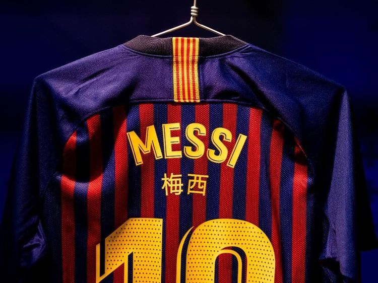 Gong Xi Fa Cai, Barcelona Pakai Jersey China di El Clasico