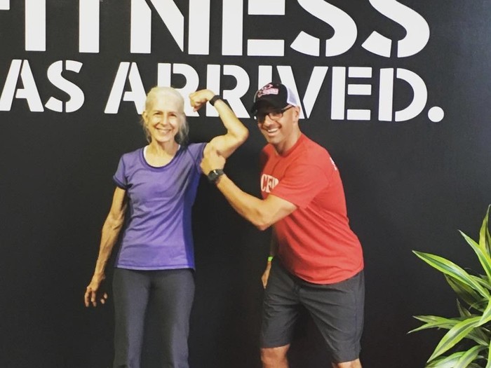 Lauren Bruzzone viral karena di usia 72 tahun masih intens berolahraga. (Foto: Instagram/@chasingthemasters) Lauren Bruzzone viral karena di usia 72 tahun masih intens berolahraga. (Foto: Instagram/@chasingthemasters)