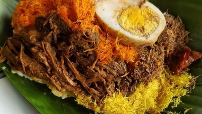 Sarapan Kenyang dan Puas dengan Nasi Krawu Berlauk Komplet