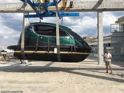 Penampakan Kapal Kapsul Futuristik Seharga Rp 3,5 Miliar