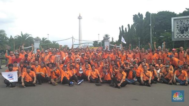Demo Berakhir di Kantor Jokowi, Ini Asa Terakhir Pak Pos