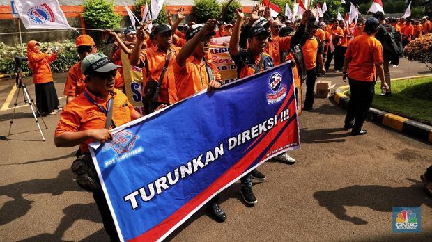 Pak Pos Minta Direksi Dicopot, Apa Respons Kementerian BUMN?