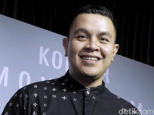 Tulus Abadikan Konser Monokrom dalam Album Terbaru