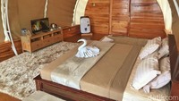 Di dalamnya, terdapat fasilitas mewah nan lengkap, tidak kalah dengan kamar hotel (Wisma Putra/detikTravel)