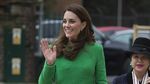 Kunjungi Anak-anak, Dress Kate Middleton Jadi Sorotan