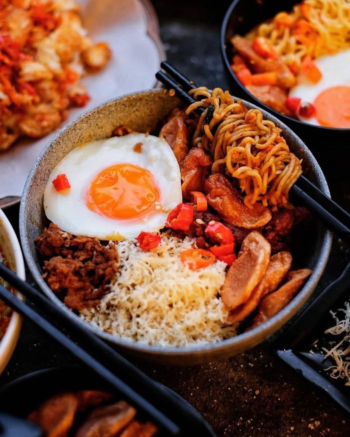 20 Tempat Makan Mie Instan Kekinian Yang Murah Meriah Foto 19