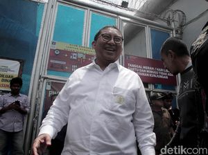 Kubu Jokowi Bakal Berbaju Putih di Pencoblosan, Fadli Zon: Bagus!