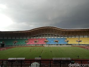 Polisi Selidiki Kasus Wasit Diinjak Pemain Bola di Stadion Patriot Bekasi