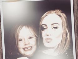 Photoshop Satukan Artis dan Masa Mudanya dalam Satu Frame