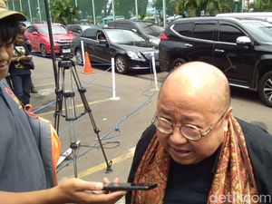 Lieus Sungkharisma dan Jaya Suprana Ikut Jenguk Ahmad Dhani di Cipinang