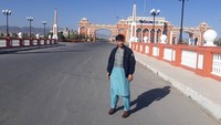 Awalnya, Akbar bekerja untuk Afghan Logistics and Tours. Sampai akhirnya Akbar memulai bisnisnya sendiri, Afghanistan Tour Services pada tahun lalu. (dok. Hafizullah Kohistani)