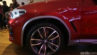 All New X4 Drive30i M Sport X akan hadir secara publik untuk pertama kalinya di BMW Exhibition, Plaza Senayan, mulai dari 15 - 17 Februari 2019 dan setelah itu akan tersedia di seluruh diler resmi BMW.