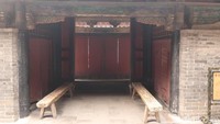 Confucius Mansion adalah rumah dan tempat kerja dari keturunan Konfusius. Di belakang rumahnya, ada gerbang pembatas tempat kerja dan rumah tinggal, Dwelling Gate. (Bonauli/detikTravel)