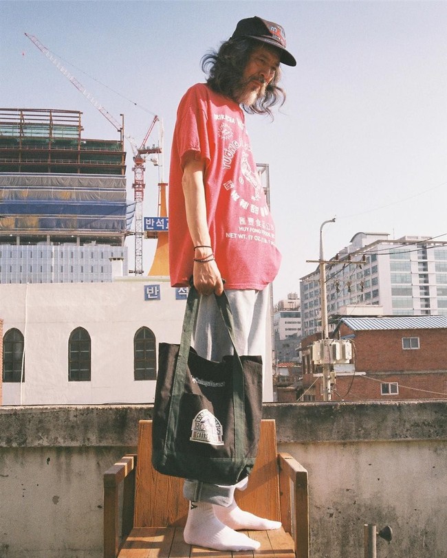 Namun dalam situs Pann disebutkan jika sebelumnya Kim Chil Doo bekerja di restoran yang dimilikinya. Foto: Instagram @cildugim