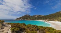 Di Australia Ada Danau Pink yang Bisa Berubah Warna, Penasaran?