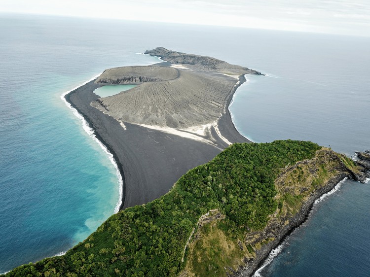 Pulau Misterius Pulau Misterius