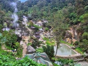 Hidden Gem di Bandung: Kawah Rengganis yang Cantik