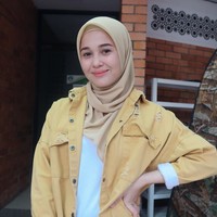 Aktris kelahiran 1992 ini mengaku tak khilaf dan apa yang ia lakukan bukanlah contoh yang baik. Ia pun berpesan kepada umat muslima agar tidak mengikuti jejaknya. Foto: Instagram/emma_maembongofficial