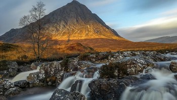 Juara kategori Landscape diraih Tim Day. Foto: Mobile Photography Awards