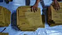 Pelaksanaan Pemilu 2019 yang makin dekat membuat KPU mulai mempersiapkan beragam perlengkapan yang akan digunakan pada Pemilu mendatang.