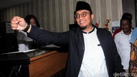 Begini ekspresi Dahnil Anzar Simanjuntak saat memenuhi panggilan penyidik Subdit Tipikor Ditreskrimsus Polda Metro Jaya.