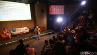 Para generasi muda menyimak pemaparan pengusaha muda yang juga Ketum PKPI tersebut.