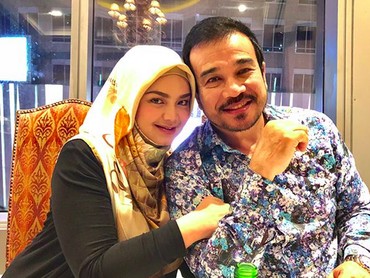 Potret Siti Nurhaliza & Suami Makin Mesra Setelah 12 Tahun 