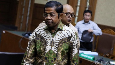 Sidang Lanjutan Idrus Marham Terkait Korupsi Proyek PLTU Riau-1