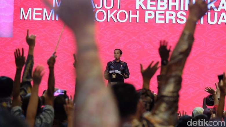 Jokowi Ajak Masyarakat Tak Golput di Pemilu: Jangan Takut Ditakut-takuti Jokowi Ajak Masyarakat Tak Golput di Pemilu: Jangan Takut Ditakut-takuti